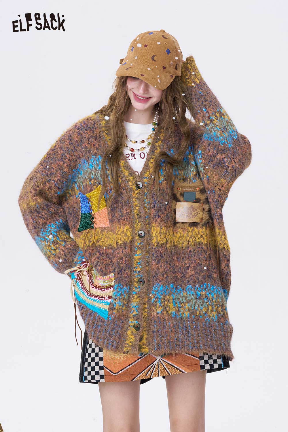 ELFSACK bright color V neck knit sweater with unique patchwork design and oversized fit