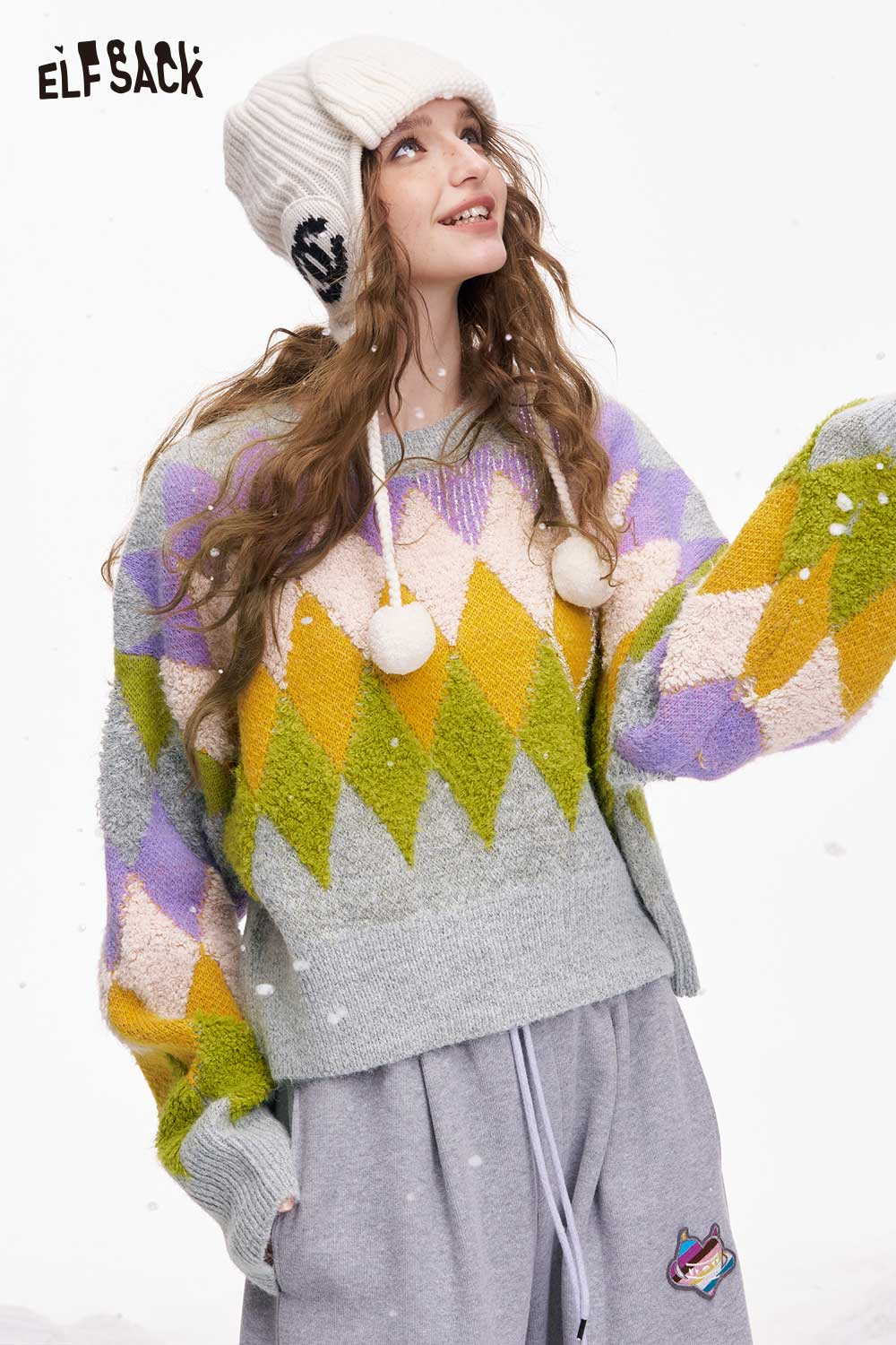 ELFSACK casual diamond pattern cropped sweater in vibrant colors with a cozy fit and playful design