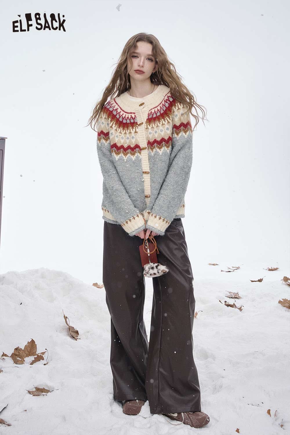 ELFSACK Christmas party striped sweater in light blue with festive pattern for holiday celebrations