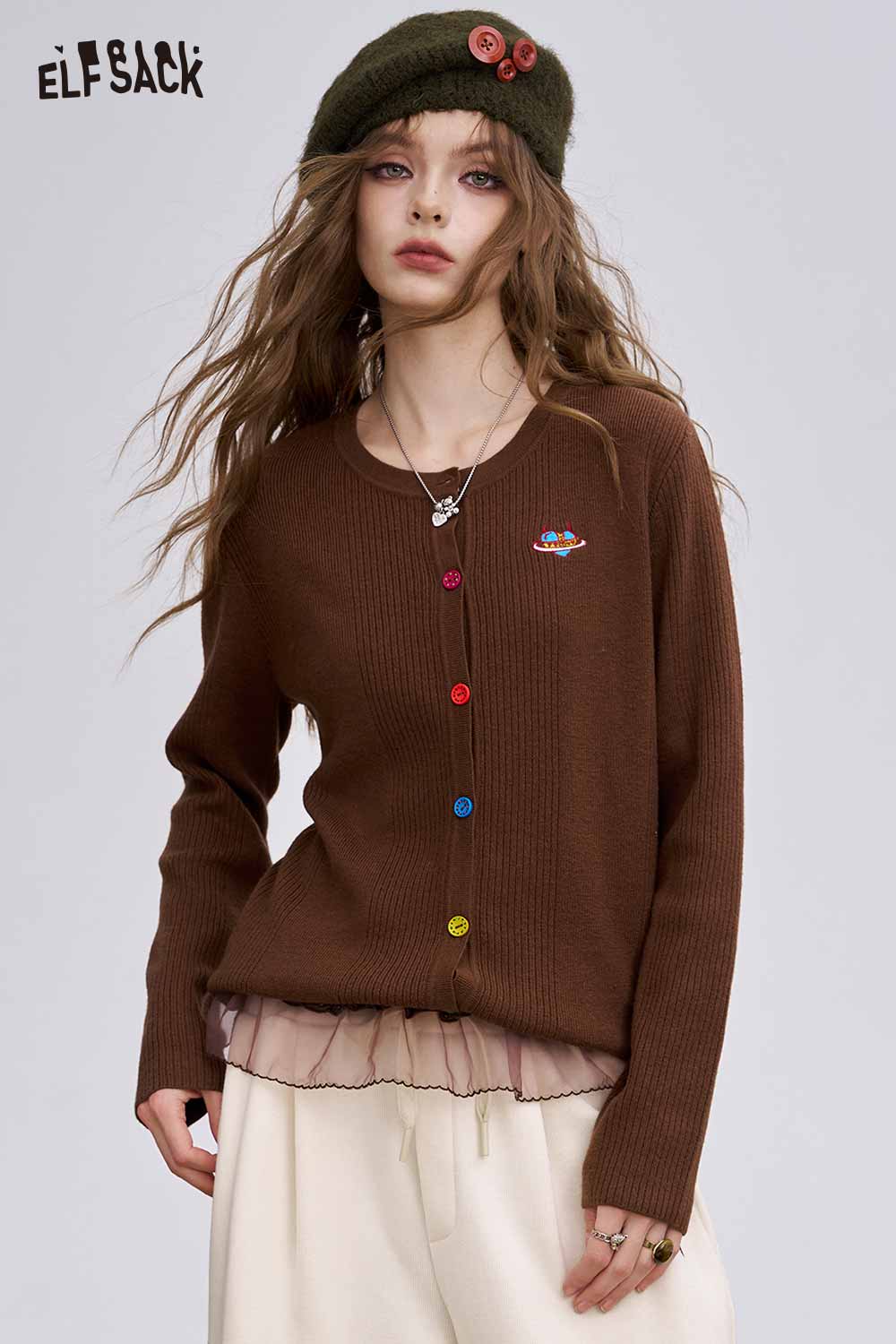ELFSACK colorful button knit sweater in brown with a playful design and colorful buttons
