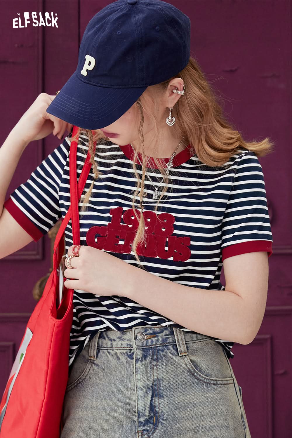 ELFSACK navy and white Contrasting Stripe T-shirt with red trim and graphic lettering