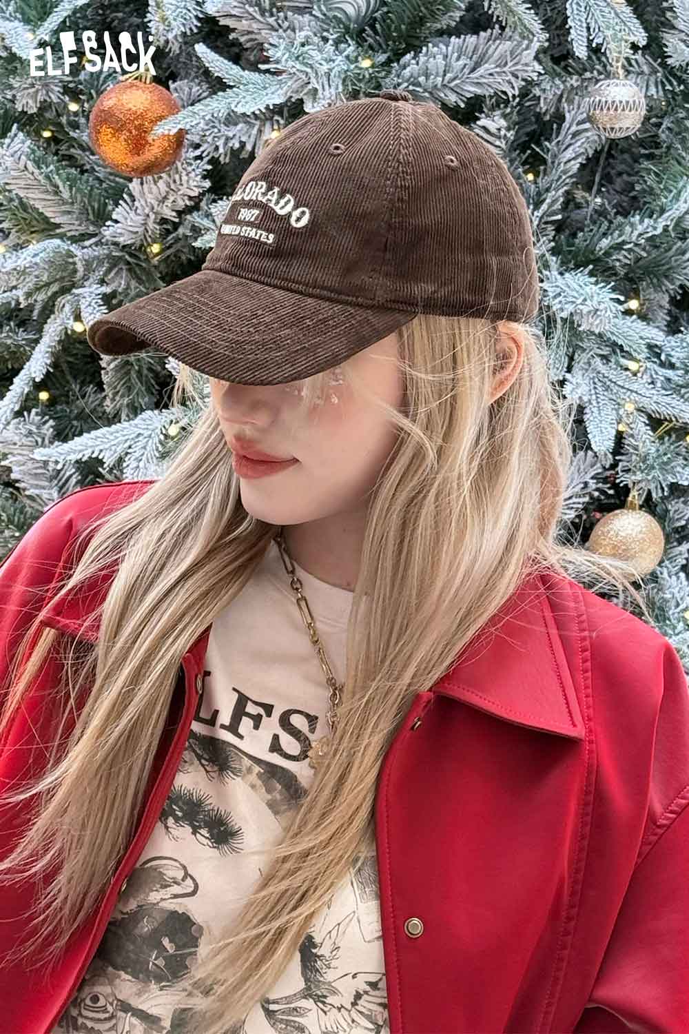 Brown ELFSACK corduroy baseball cap for women, featuring a stylish front logo and a perfect fit