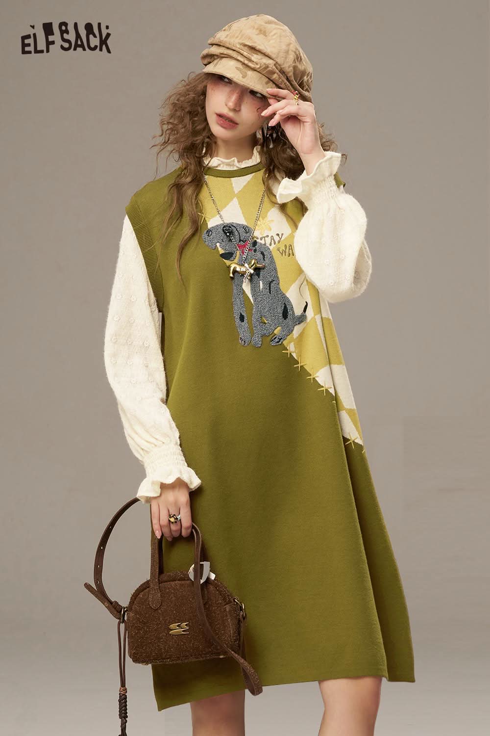 ELFSACK canine motif embroidered dress in green with dog design and stylish puff sleeves