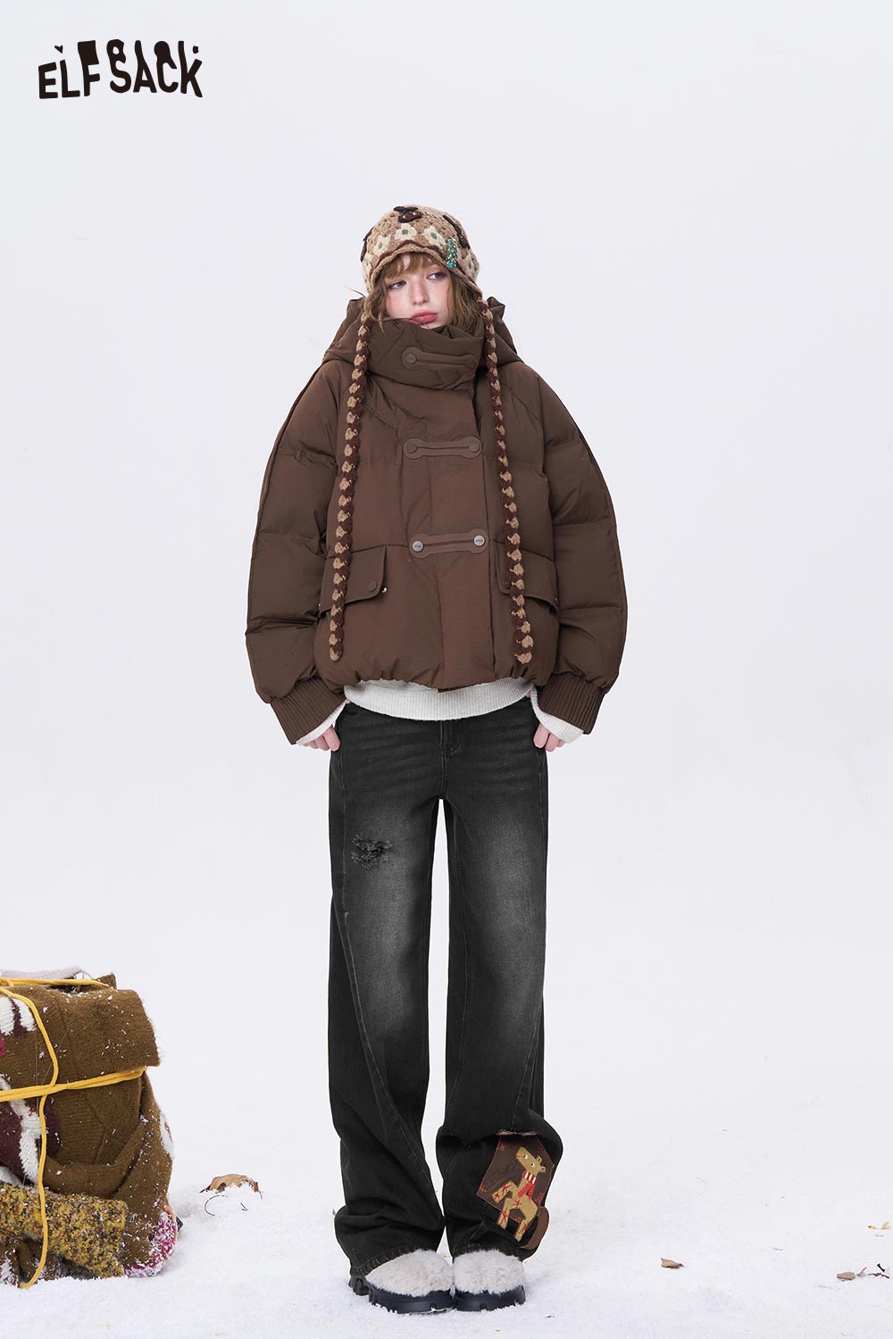 ELFSACK deer patchwork wide leg jeans styled with a brown puffer jacket for a trendy winter look