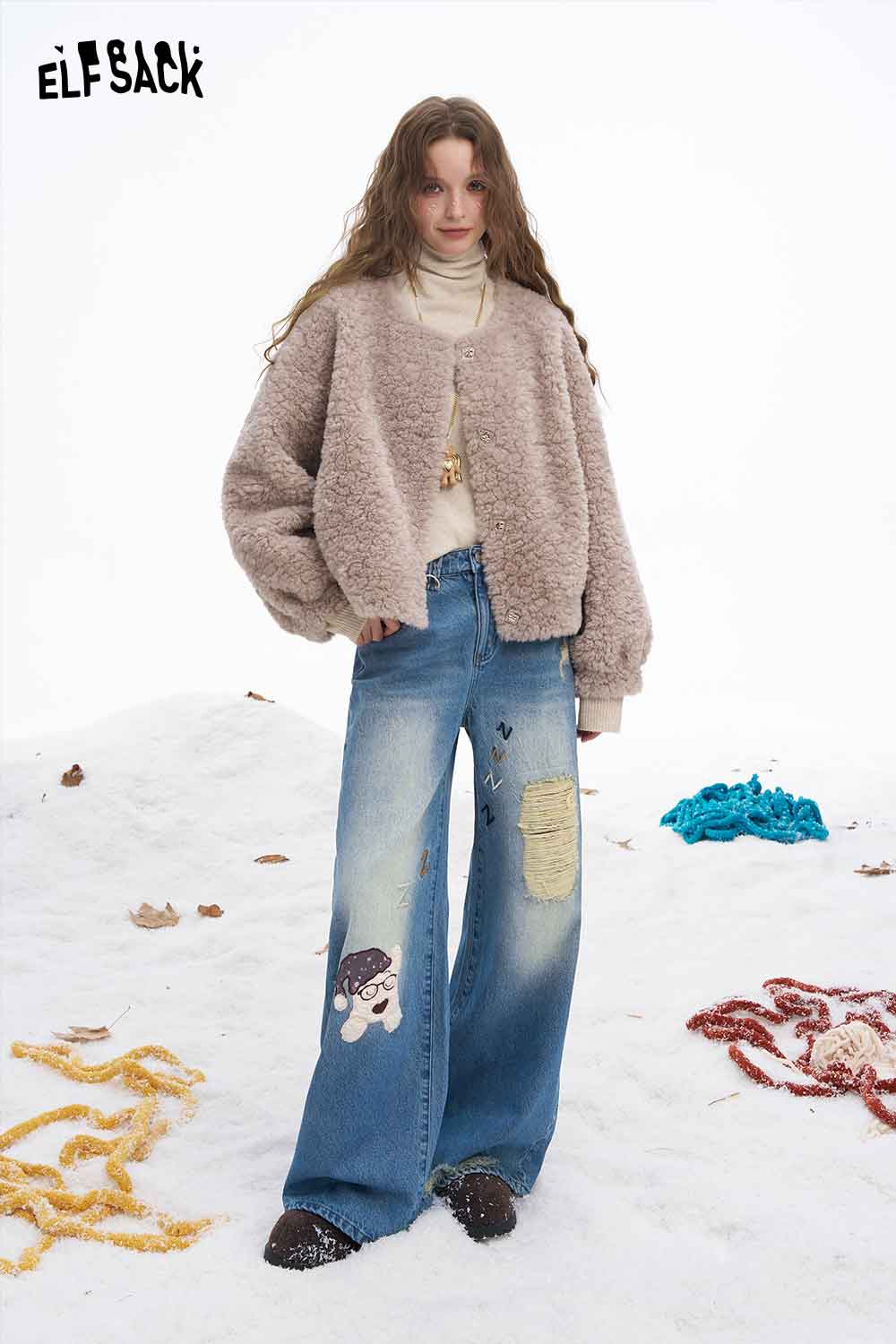 ELFSACK dog graphic distressed jeans with unique patches and a relaxed fit for casual style