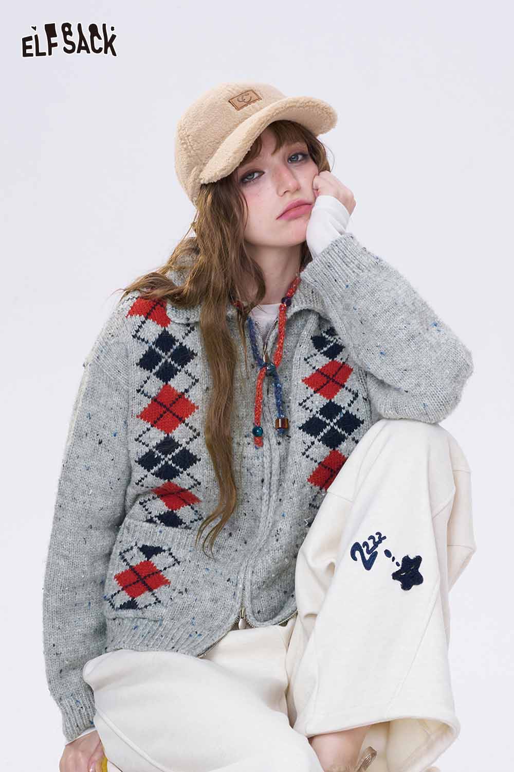 ELFSACK double breasted quilted knit cardigan in grey with plaid design for a cozy look