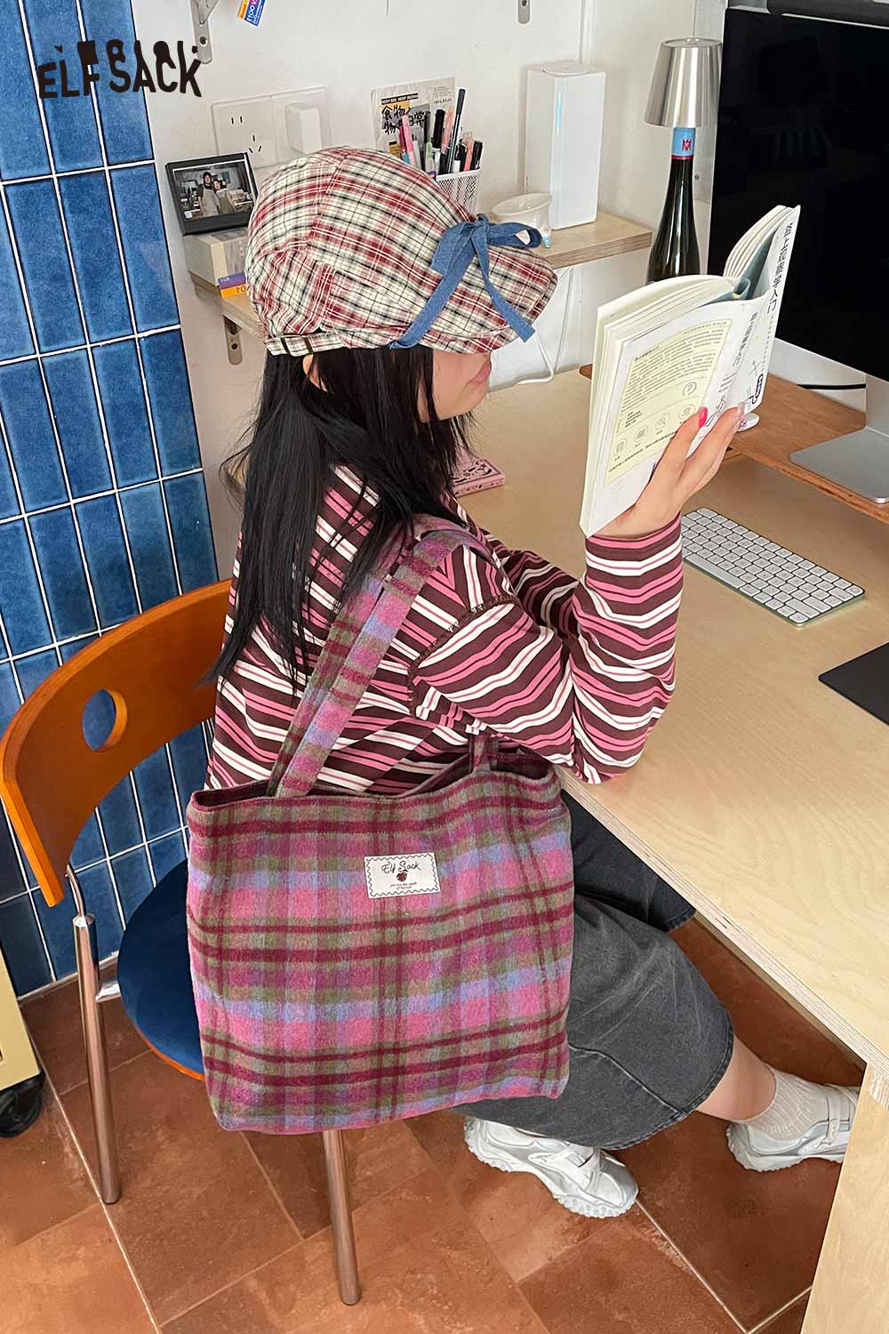 ELFSACK checkerboard weave tote bag in bright colors, stylish and spacious for everyday use