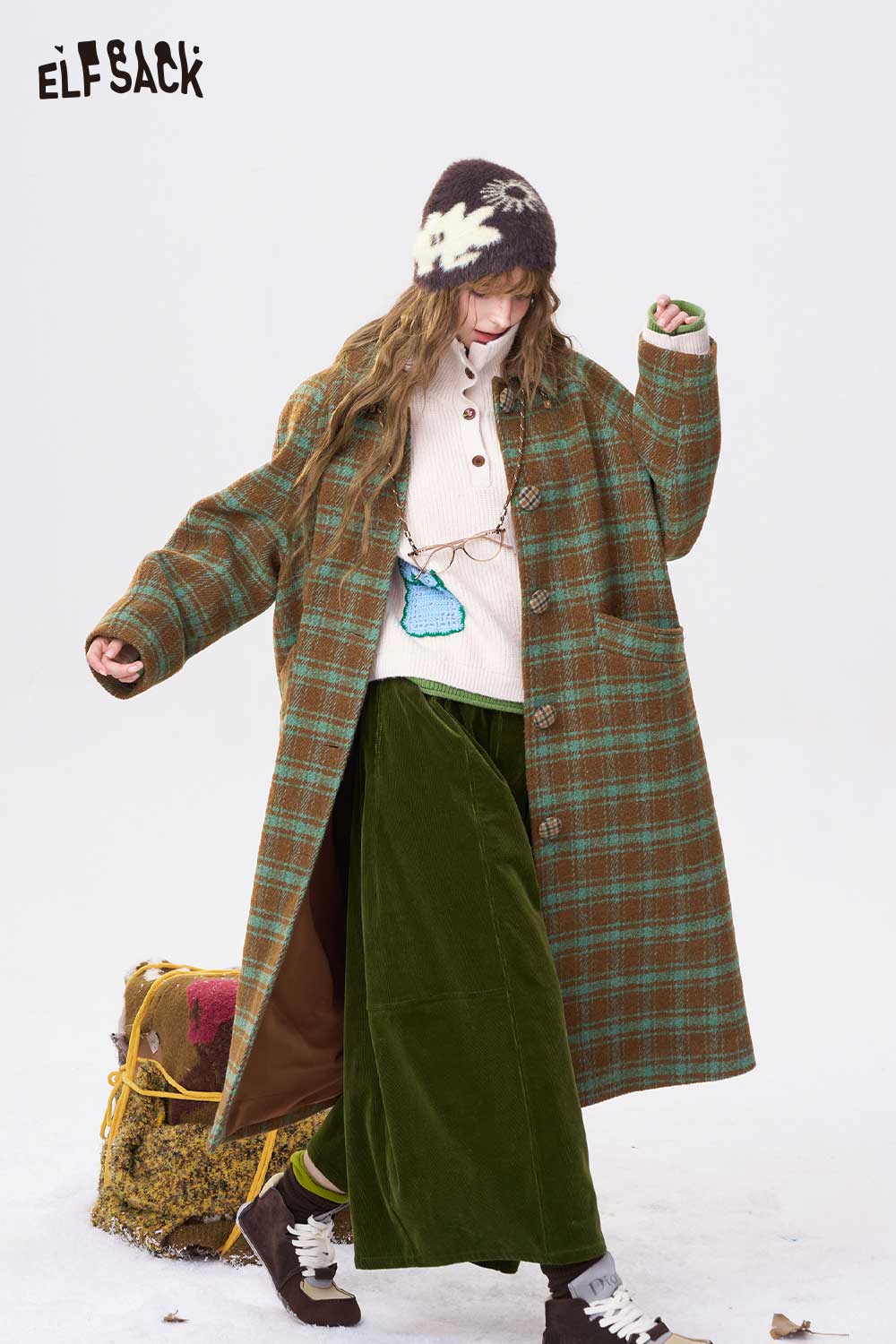 ELFSACK women's stripe lapel long coat in a plaid design, perfect for stylish winter layering