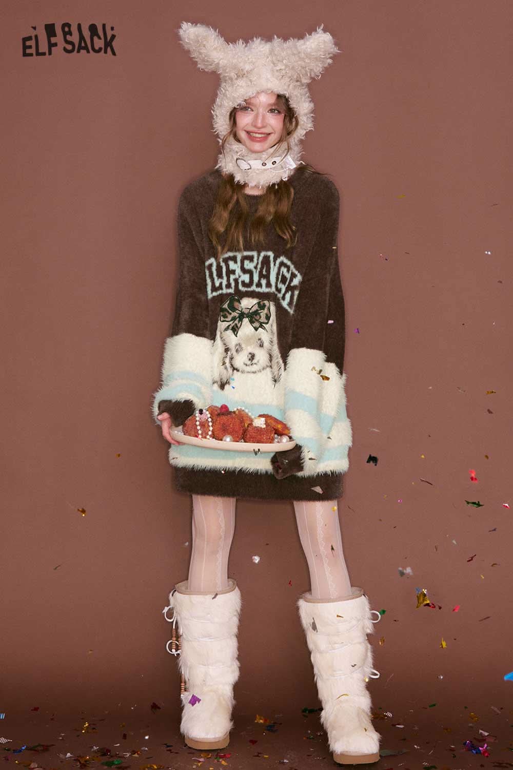 ELFSACK color block animal graphic sweater with a unique animal design, paired with cozy accessories