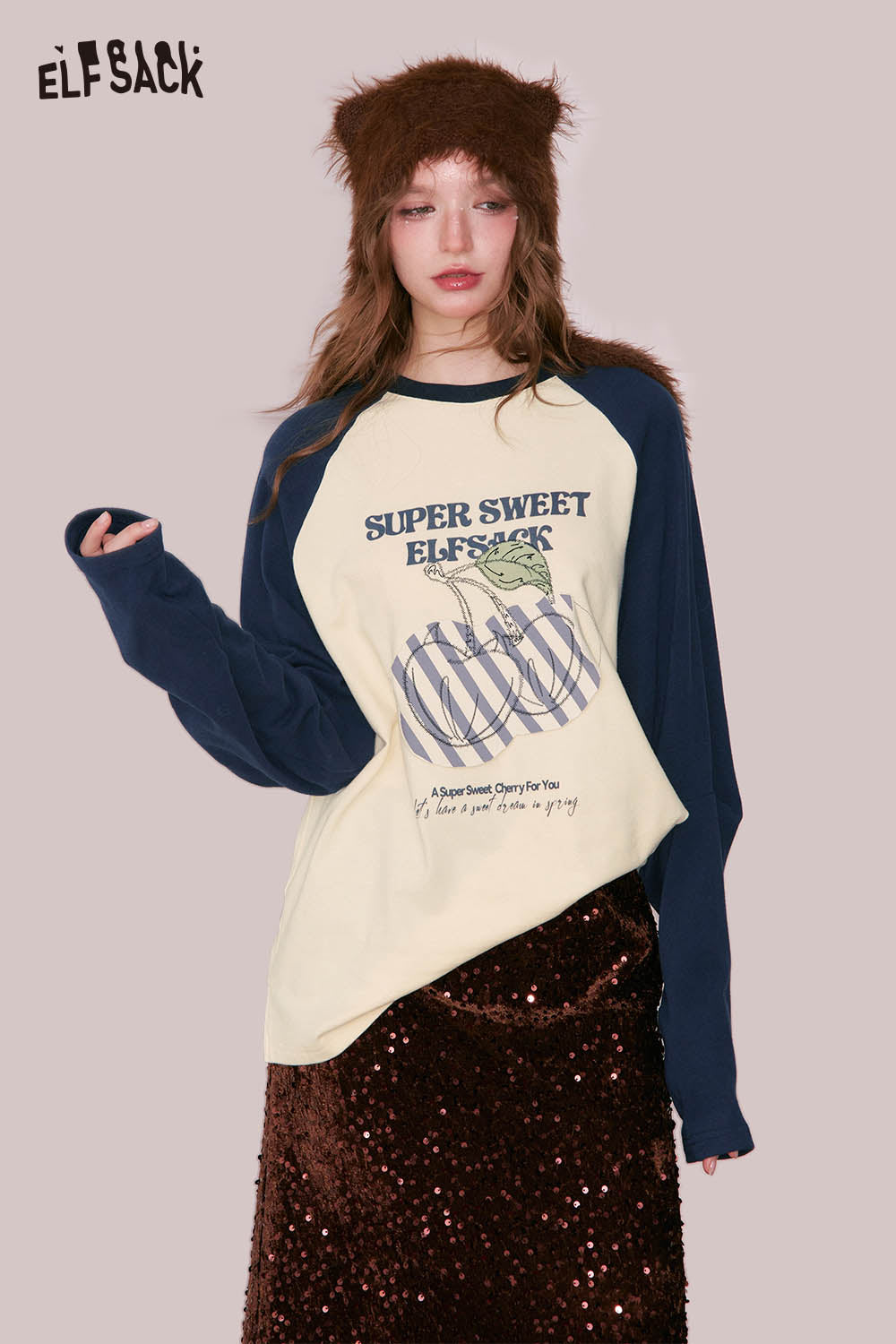 ELFSACK color block raglan sleeve tshirt in cream and navy with fun graphic design