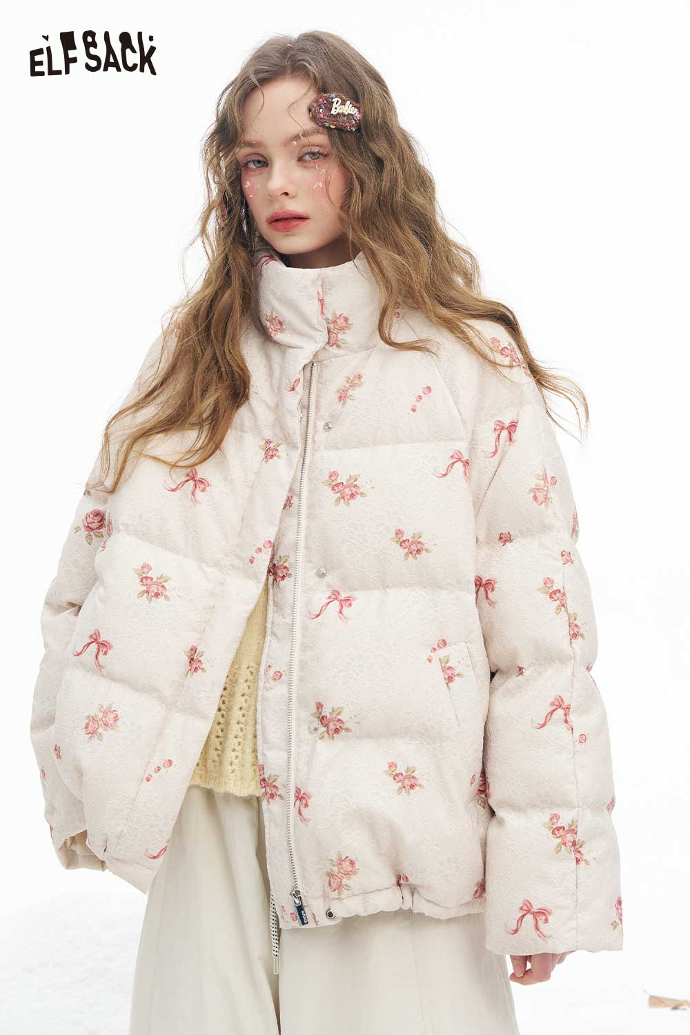 ELFSACK cute knit embroidered sweater for women featuring floral designs and a cozy, oversized fit