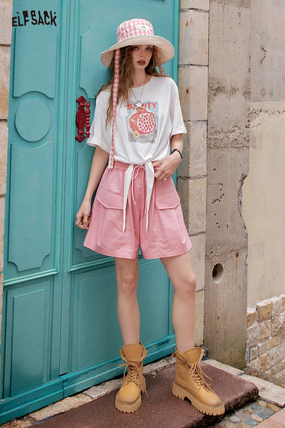 ELFSACK Pink High Waisted Casual Shorts