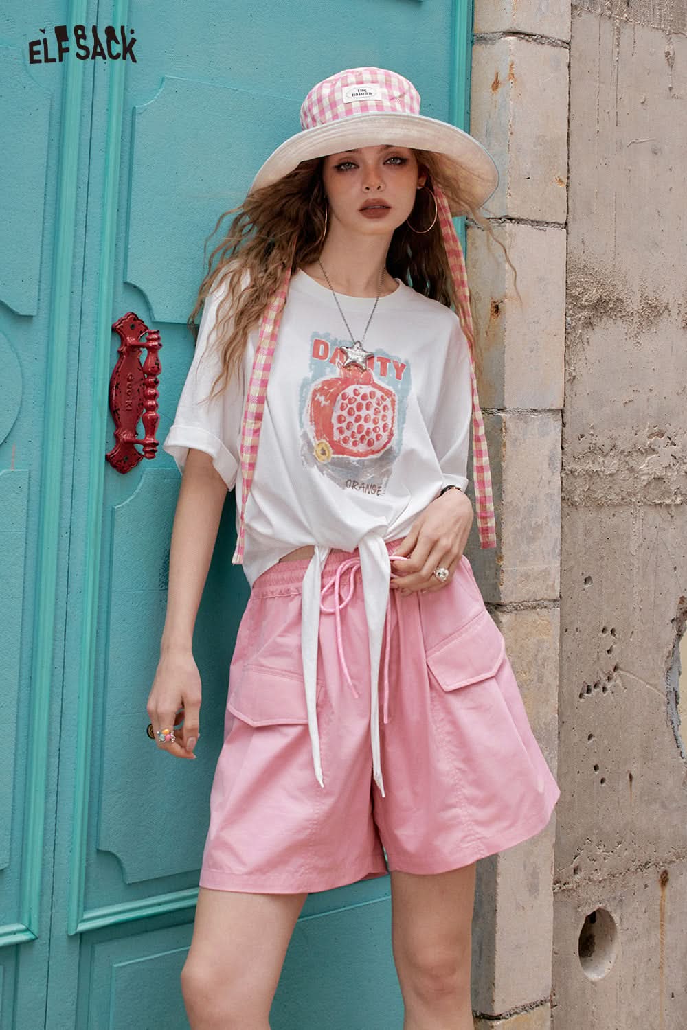 ELFSACK Pink High Waisted Casual Shorts