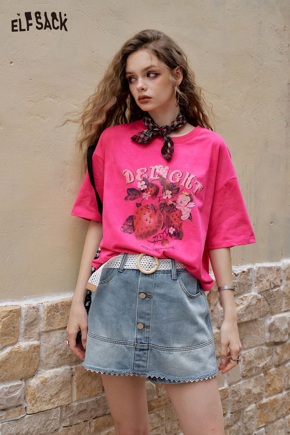ELFSACK Retro Strawberry Print Casual Short Sleeve T-Shirt
