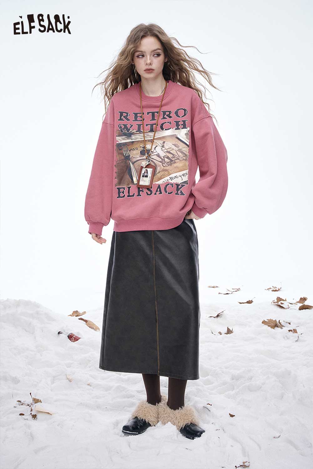 Women's letter graphic sweatshirt by ELFSACK in pink with retro witch design for a stylish casual look