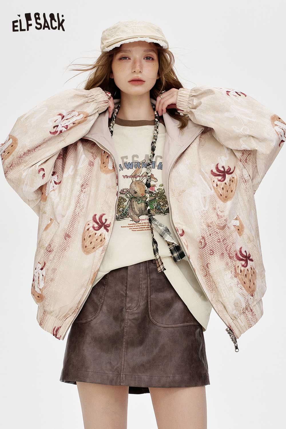 ELFSACK women's raglan sleeve graphic tee paired with a stylish oversized jacket for a trendy look
