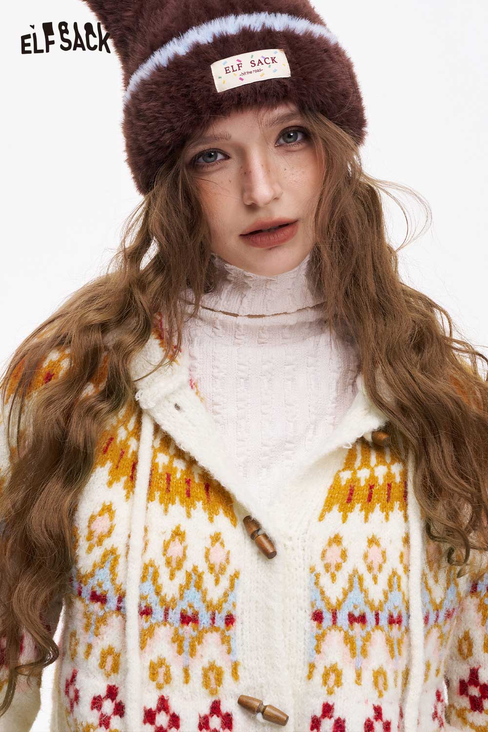 ELFSACK Fair Isle hooded cardigan for women with colorful patterns and cozy design