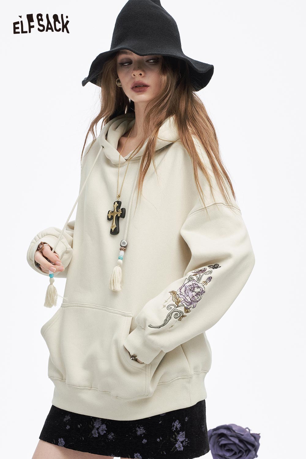 ELFSACK floral graphic tassel hoodie for women in cream with stylish design and cozy fit