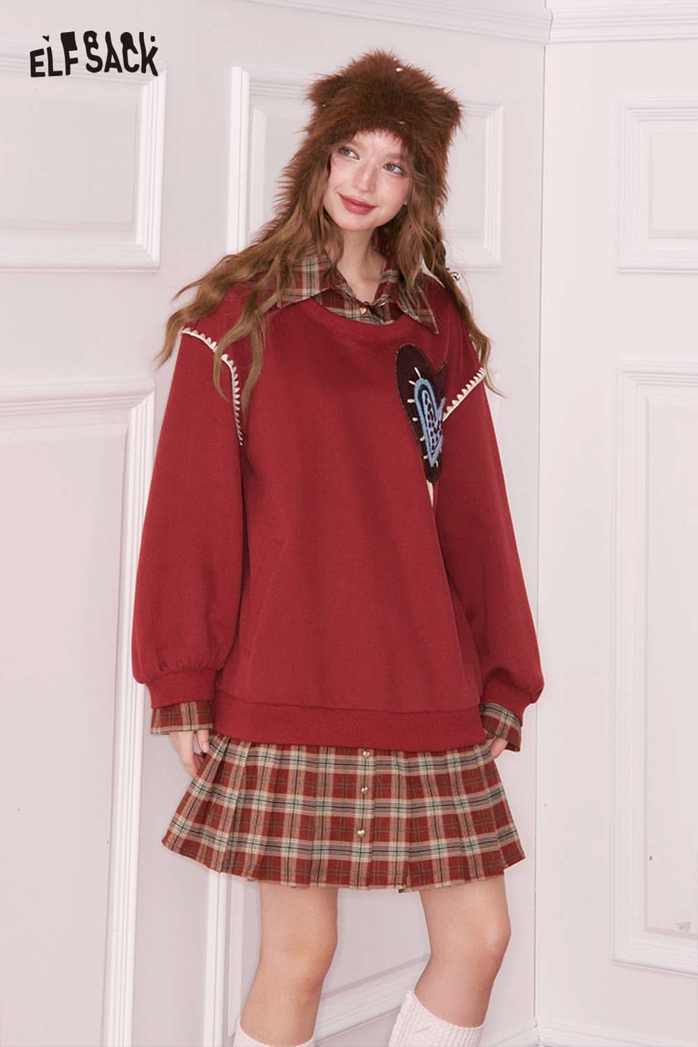 ELFSACK heart embroidery jumpsuit for women featuring a stylish plaid skirt and oversized sweater combo