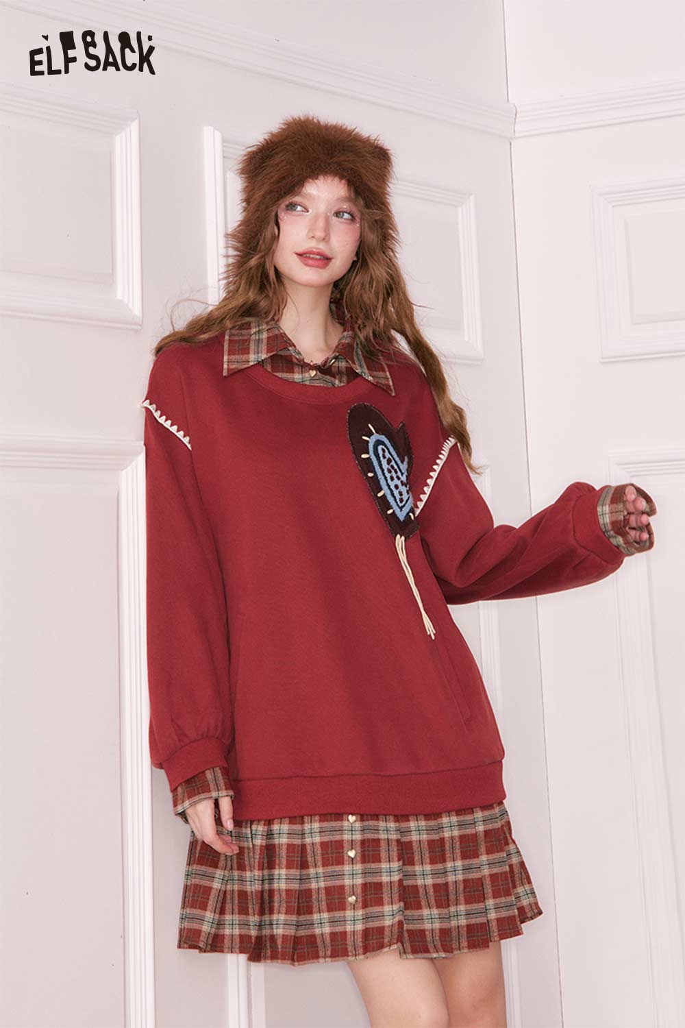 ELFSACK heart embroidery jumpsuit for women featuring a cozy red top and plaid skirt design