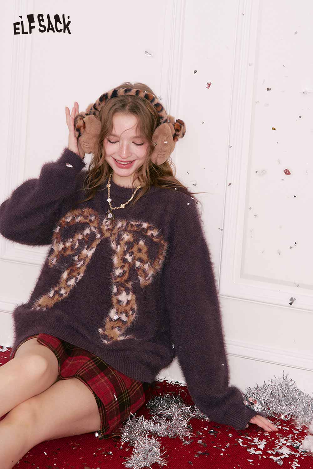ELFSACK leopard bow graphic sweater in purple with fuzzy texture and relaxed fit style