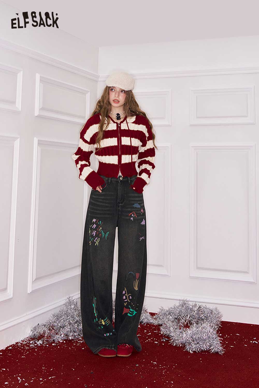 ELFSACK loose straight leg graphic jeans featuring colorful embroidery for a trendy look