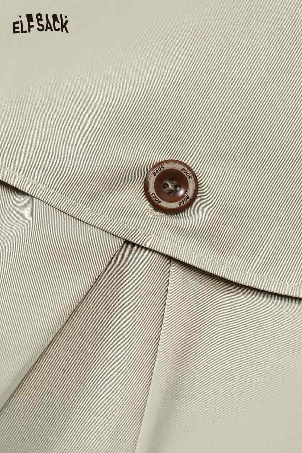 ELFSACK minimalist plush lined coat featuring a stylish button detail for a chic look