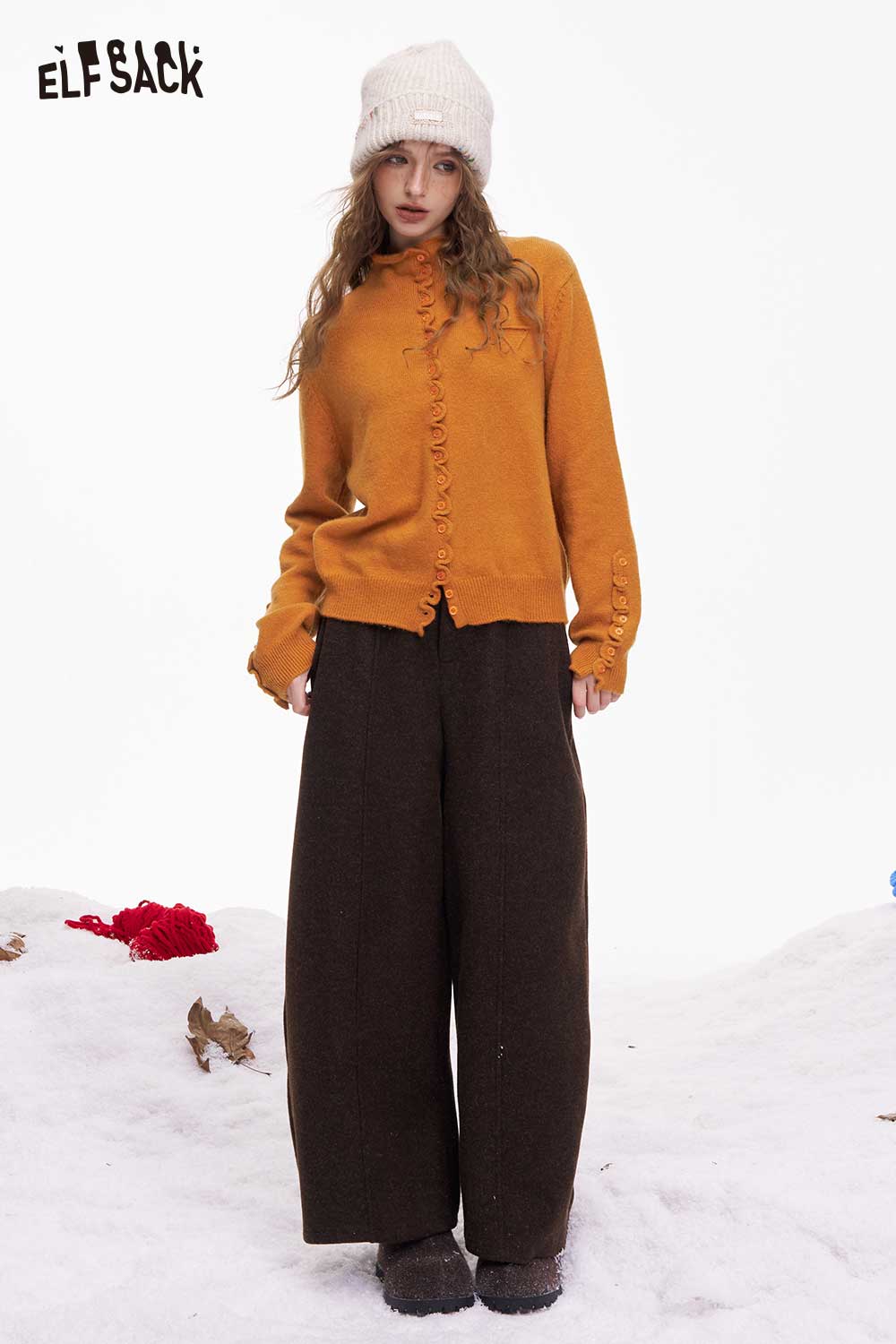 ELFSACK Minimalist Ruffle Button Knitwear in Orange with a Cozy Look for Stylish Layering