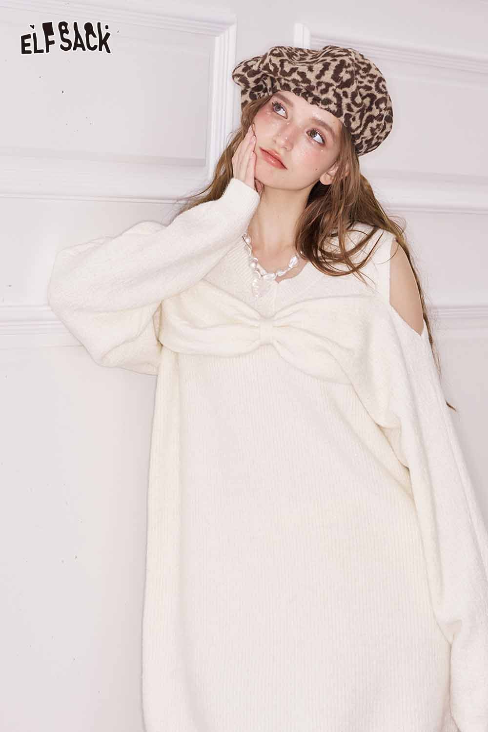 ELFSACK off shoulder heart embellished dress in cream with a stylish bow and cozy fit