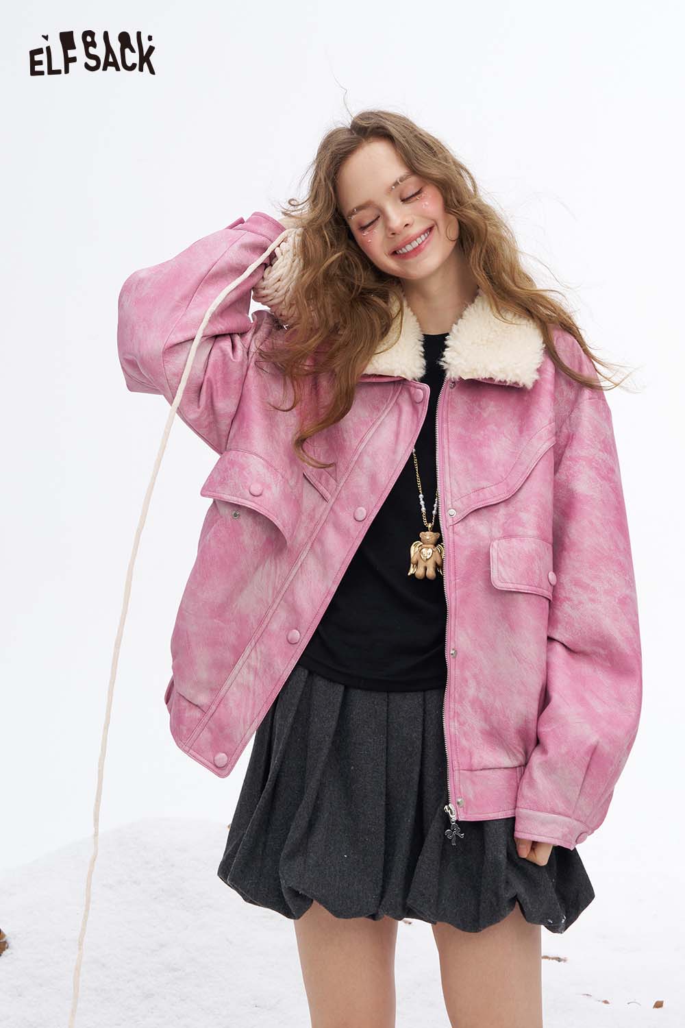 ELFSACK ombre faux leather jacket for women in pink with fur collar, perfect for trendy winter outfits