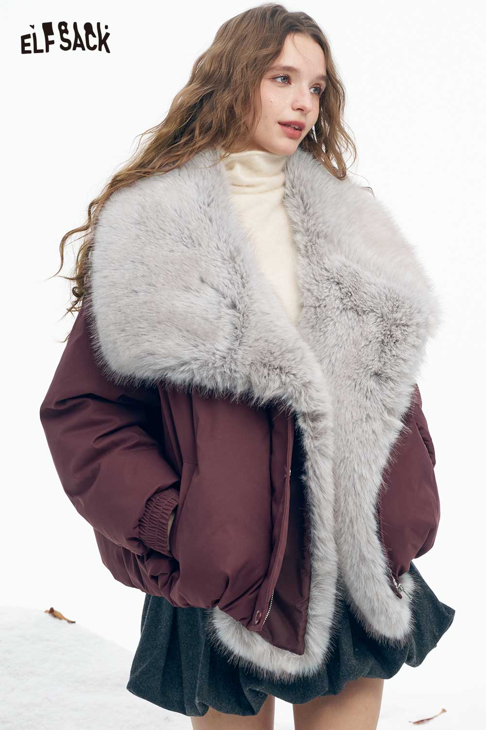 ELFSACK oversized plush down jacket women in burgundy with a fluffy grey collar for added warmth