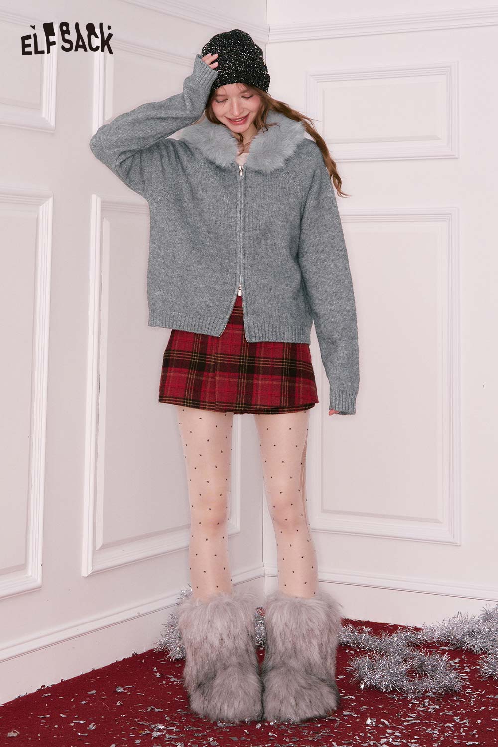 ELFSACK plush collar zip sweater for women in gray, featuring cozy fabric and stylish design