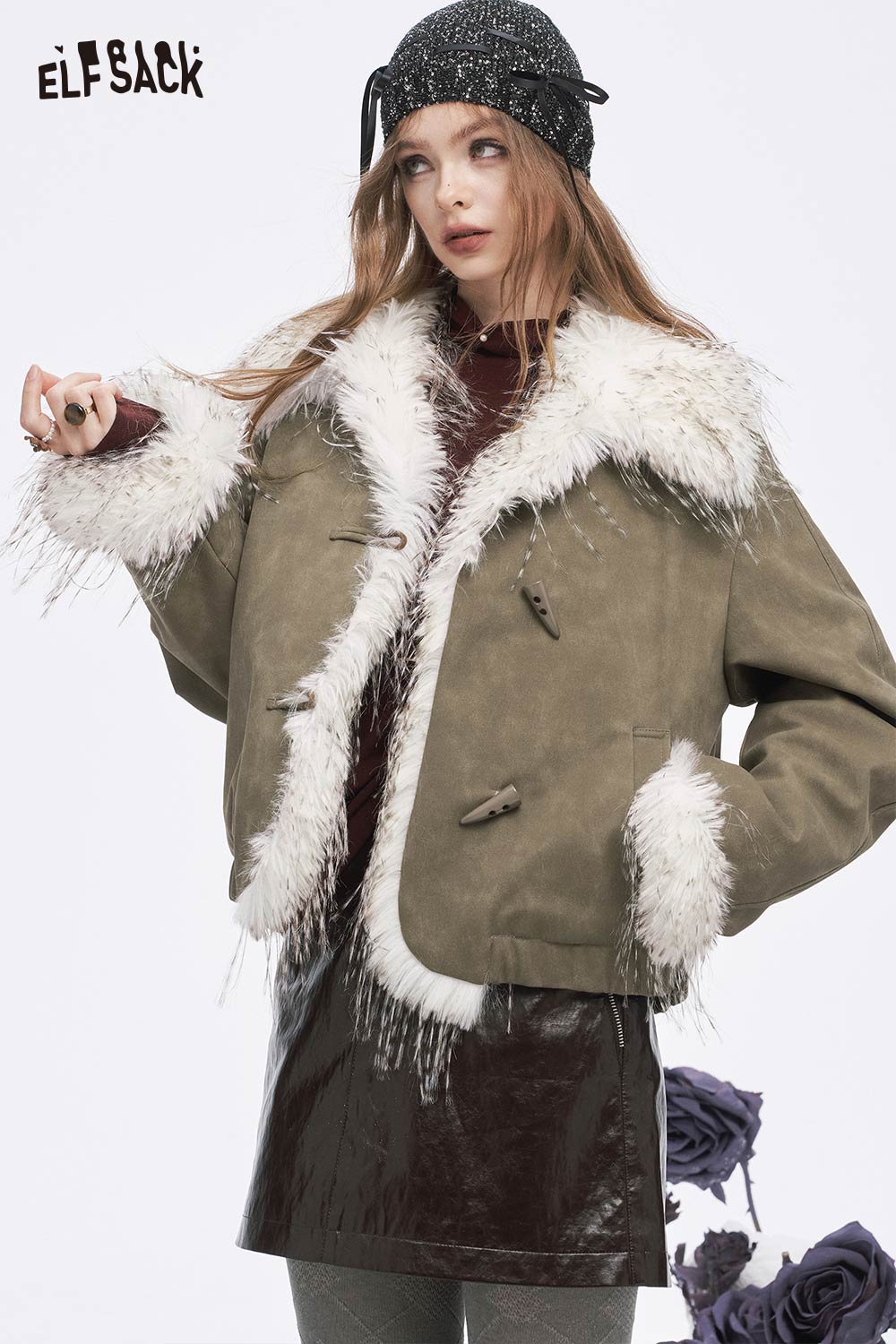 ELFSACK plush lining toggle button coat with faux fur collar for stylish winter warmth