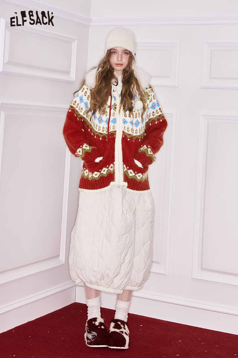 ELFSACK preppy christmas hooded cardigan in red with festive patterns for cozy winter style