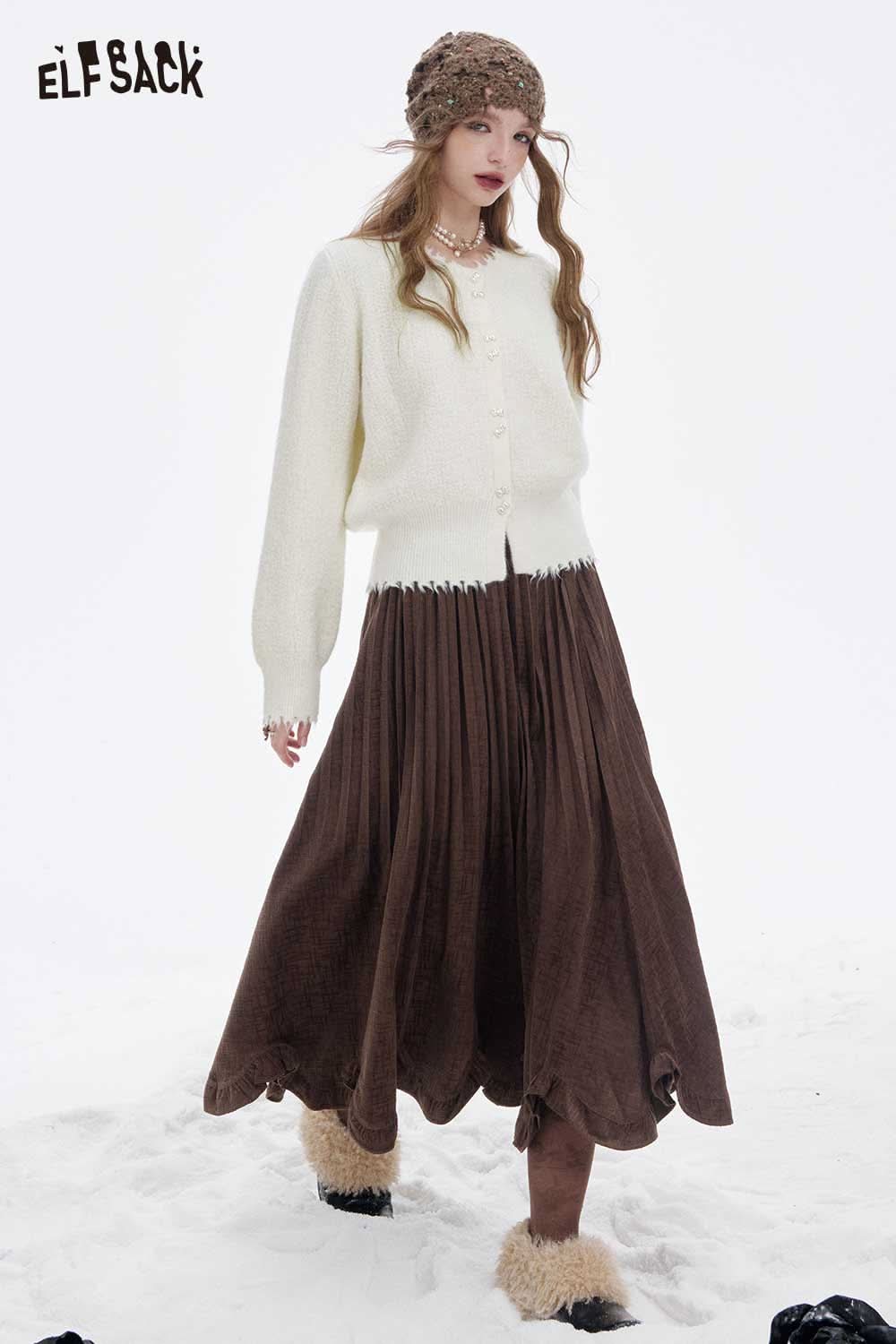 ELFSACK preppy fringe sweater for women paired with a brown skirt, perfect for stylish autumn outfits