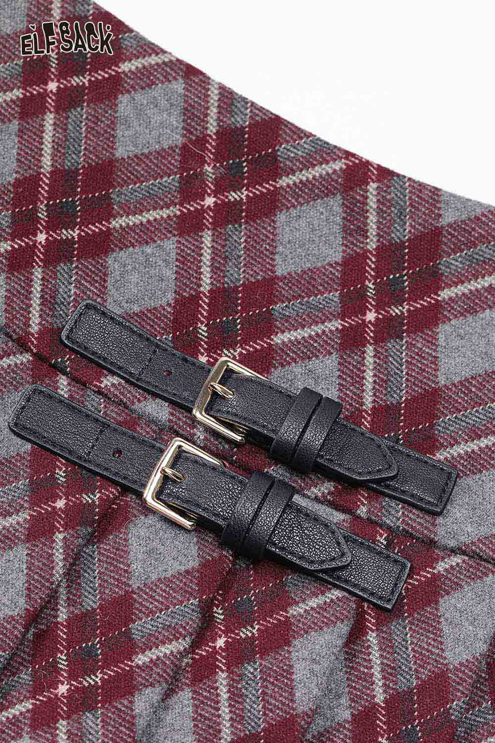 ELFSACK preppy plaid pleated short skirt featuring stylish buckles for a trendy look