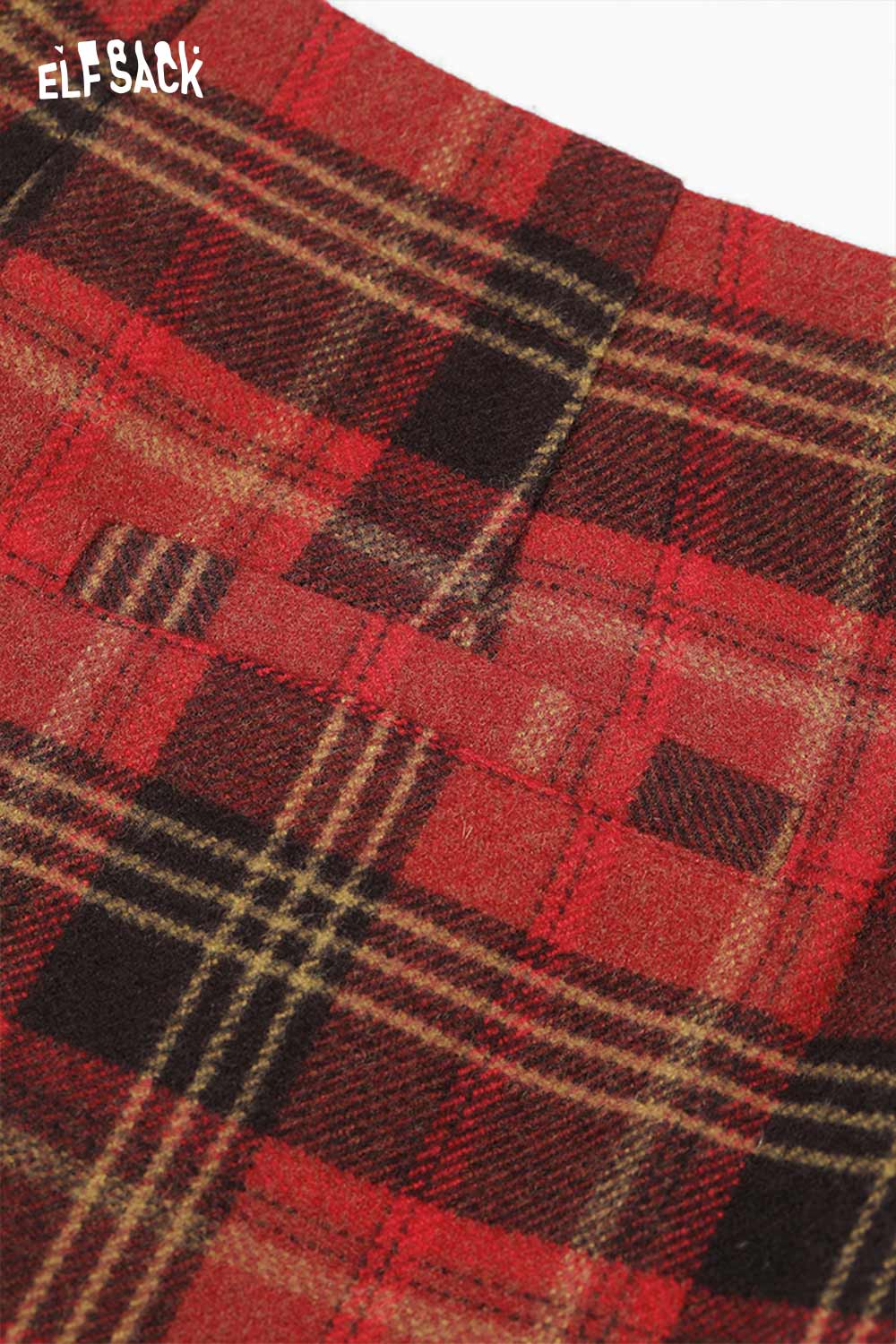 Close-up of ELFSACK preppy red plaid culottes skirt showcasing the fabric pattern and texture