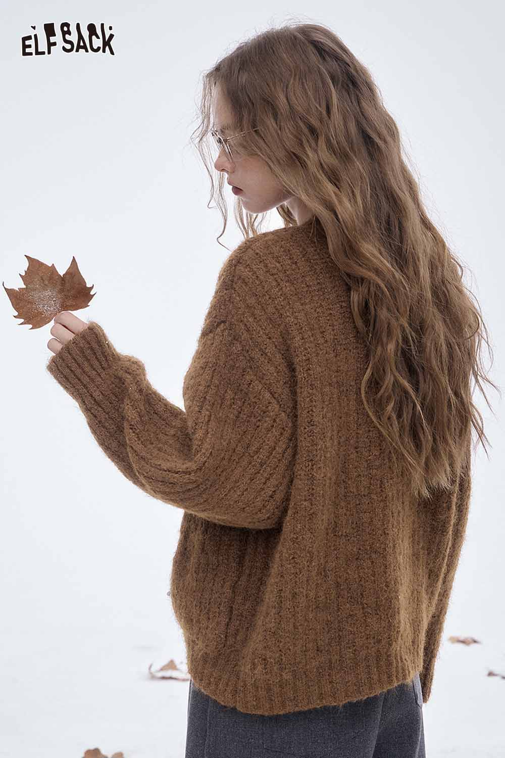 ELFSACK preppy round neck sweater in brown with a textured knit design ideal for cozy styling