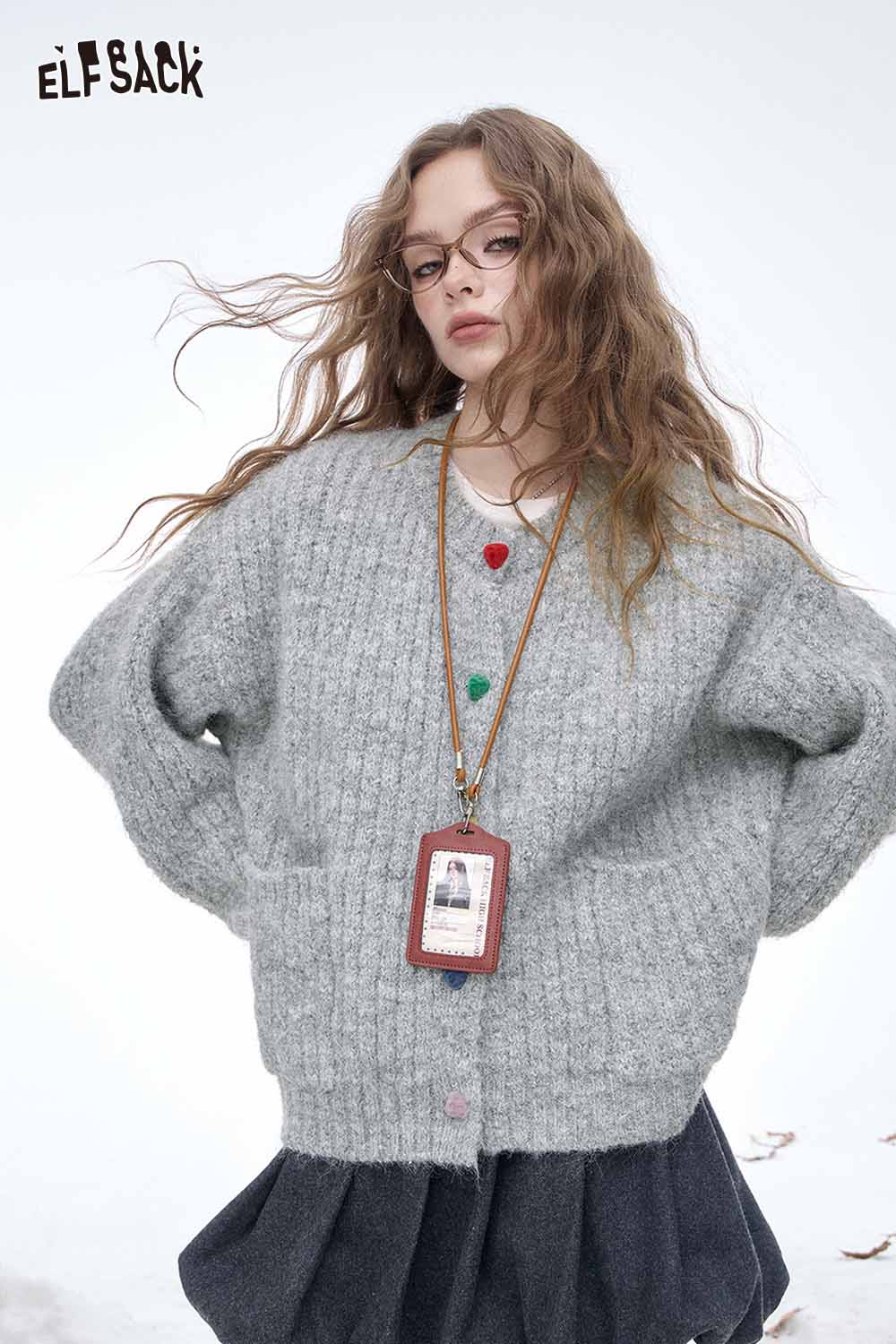 ELFSACK preppy round neck sweater in gray with oversized fit and button details
