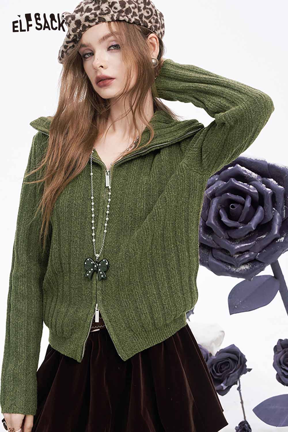 ELFSACK preppy zip up ribbed sweater in green featuring a stylish collar and fitted design