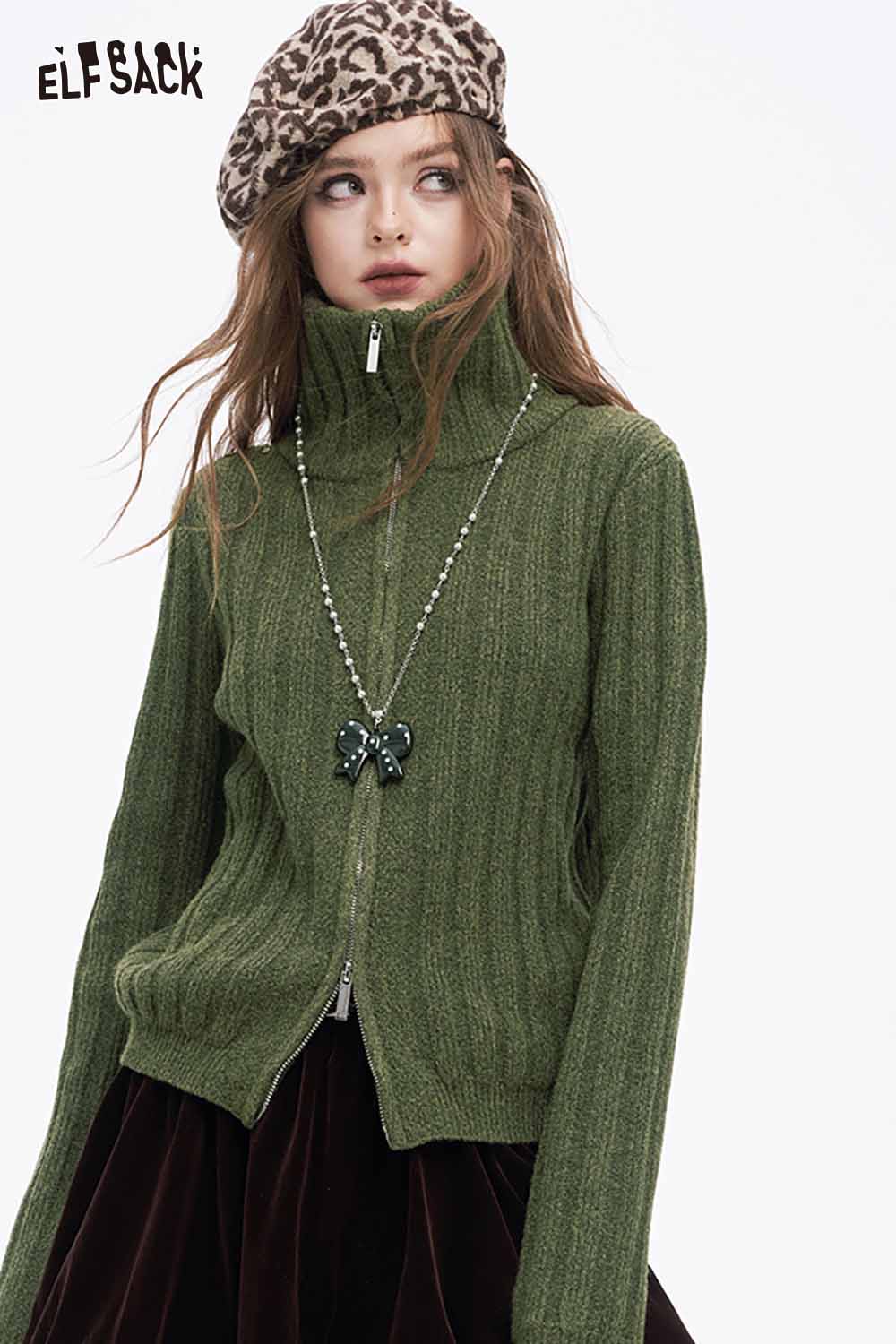ELFSACK preppy zip up ribbed sweater in green with a high collar and long sleeves
