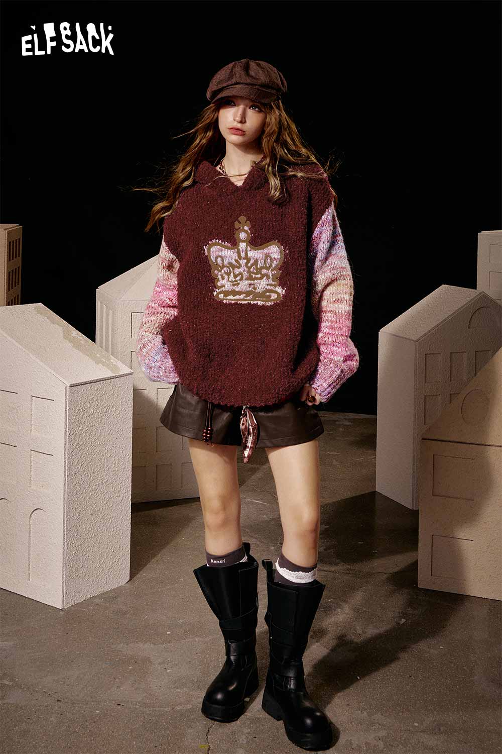 ELFSACK soft crown graphic sweater in brown with colorful sleeves for a cozy, stylish look