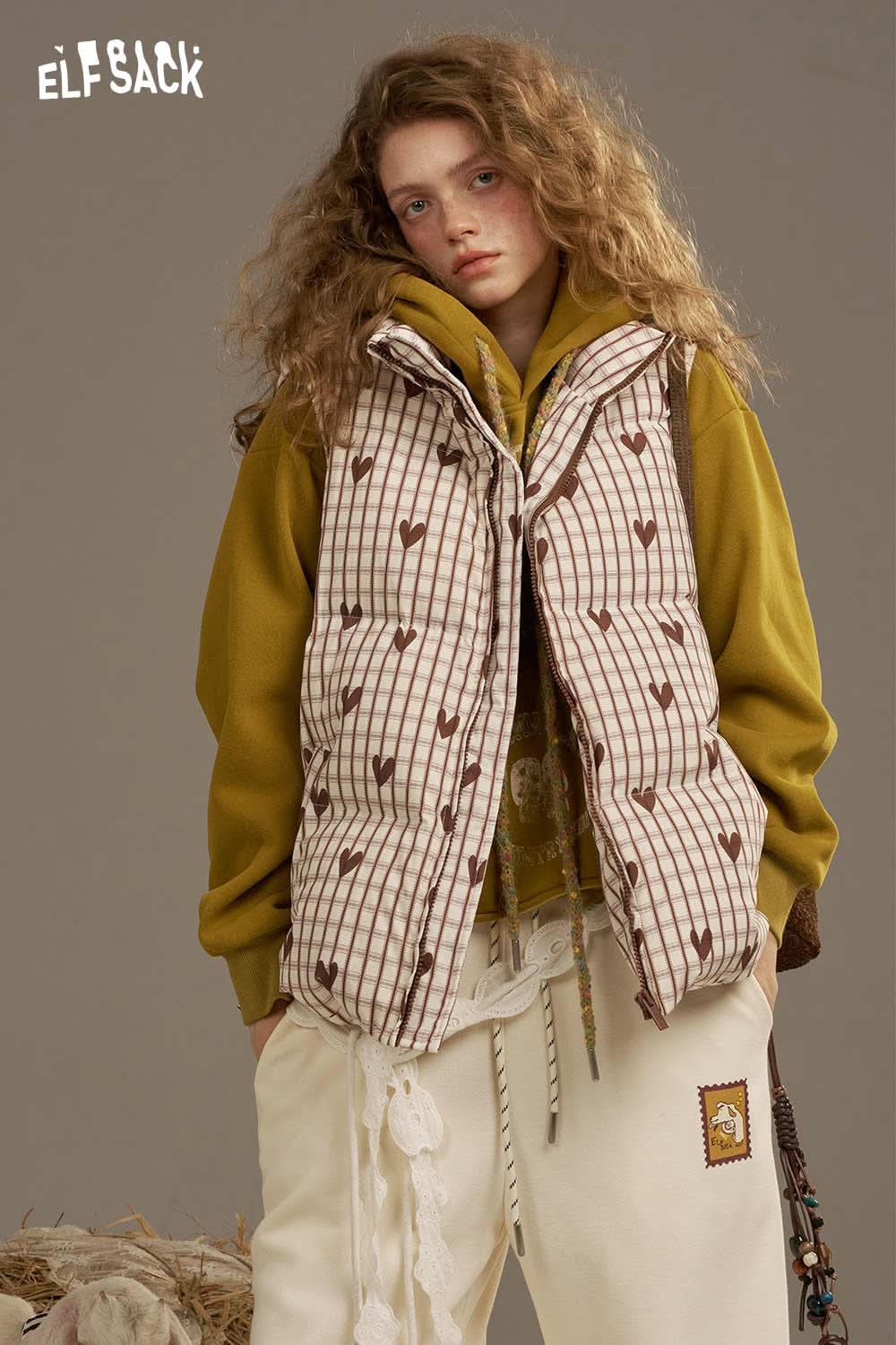 ELFSACK women's checkered down vest featuring a stylish design with a cozy hoodie and casual pants