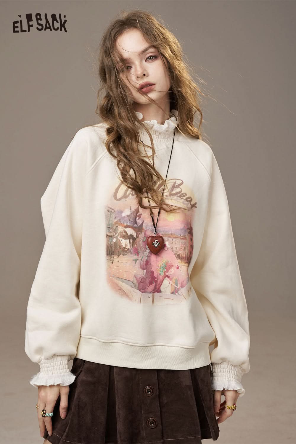 ELFSACK floral print high-neck top for women in cream with a vintage graphic design and ruffled details