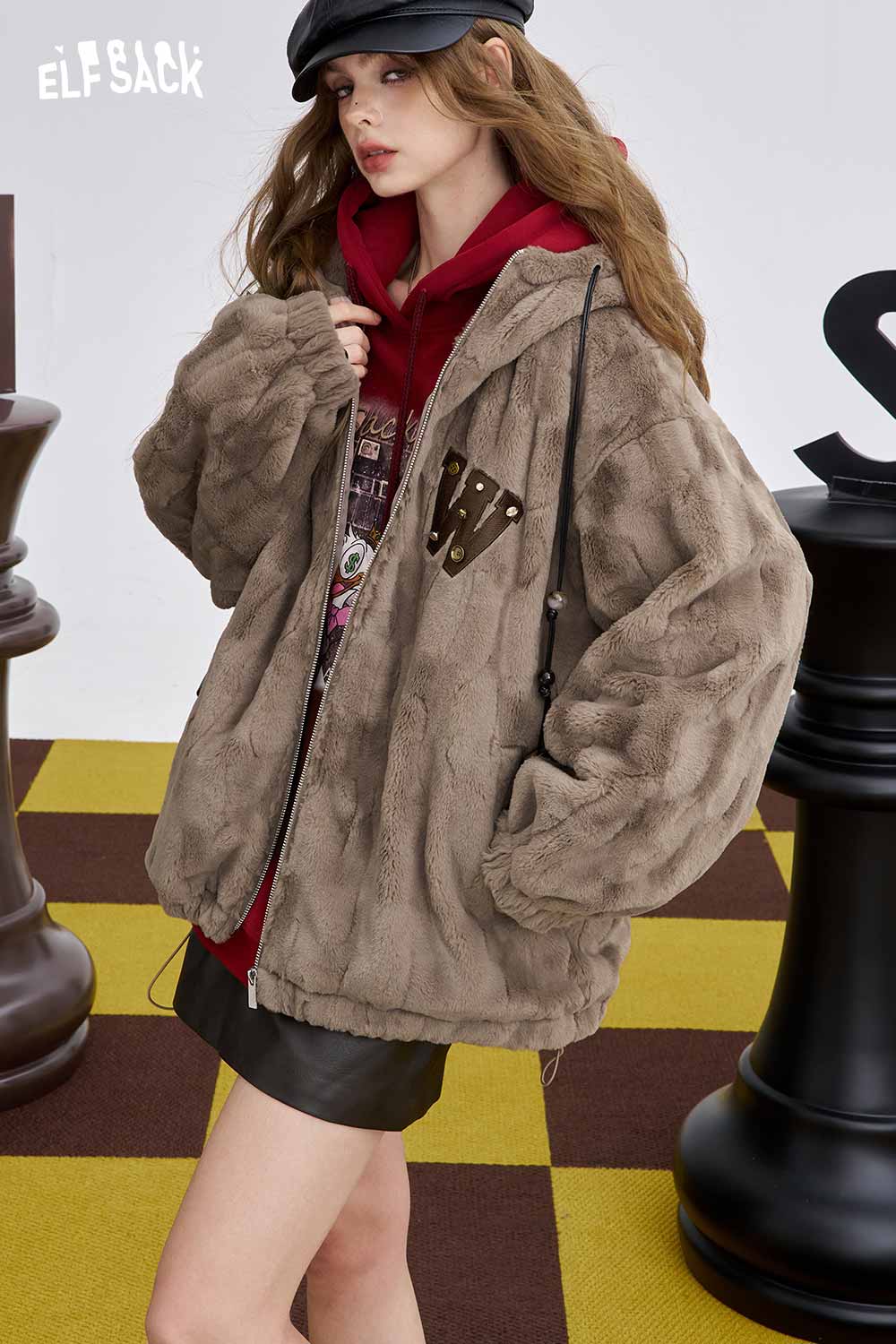 ELFSACK soft hooded cotton coat for women in brown with a cozy faux fur design