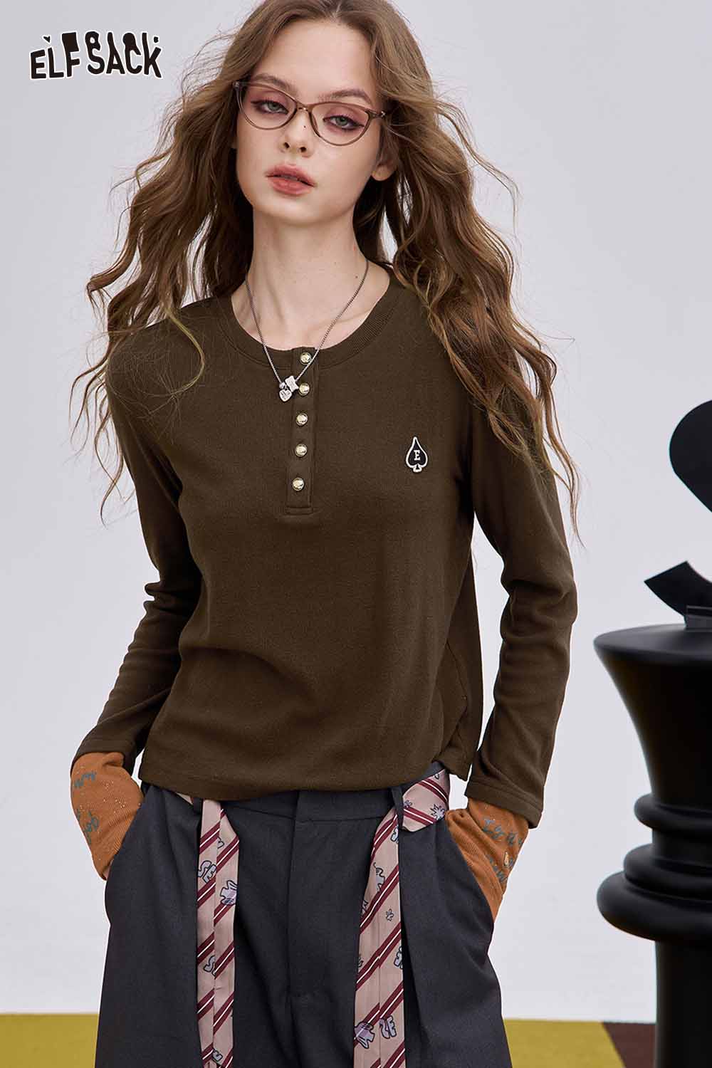 ELFSACK soft spliced sleeve long sleeve tshirt in brown with unique button detailing and stylish cuffs