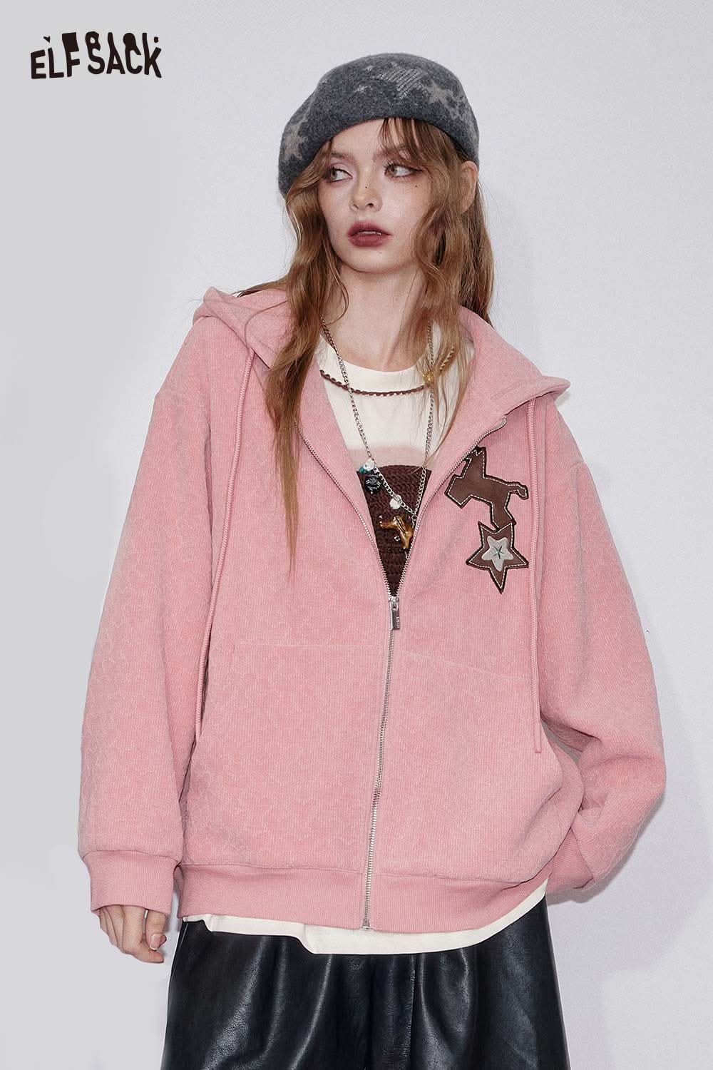 ELFSACK soft star hooded jacket for women in pink with star embroidery and a cozy design
