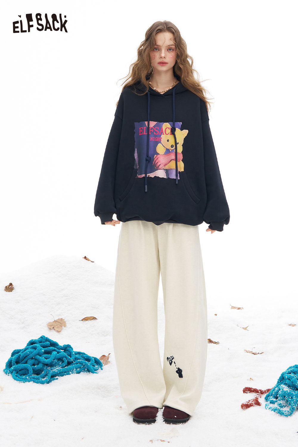 ELFSACK star graphic floor length pants in relaxed fit, perfect for stylish casual wear