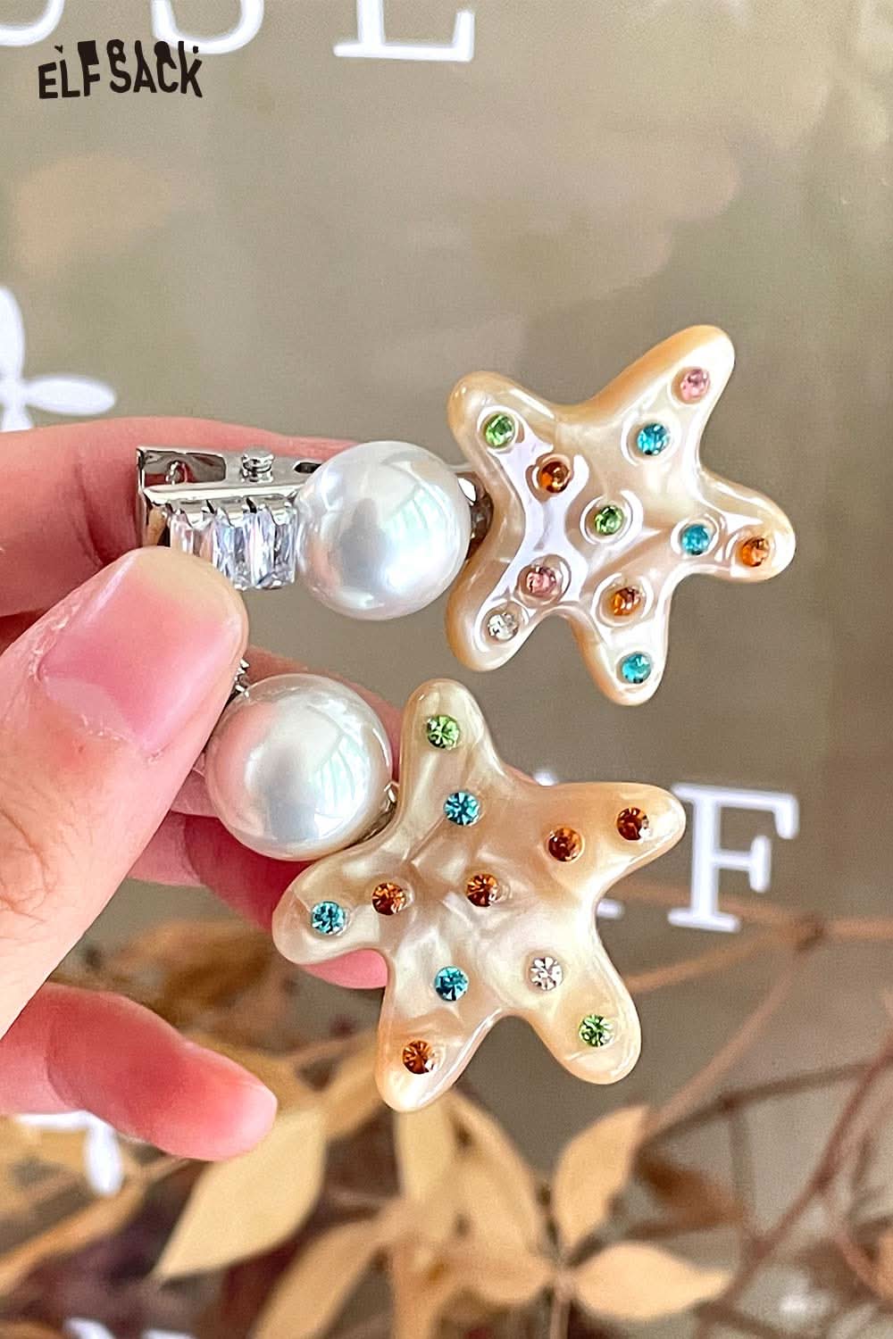 ELFSACK starfish pearl hairpin with colorful gemstones and a shiny pearl accent