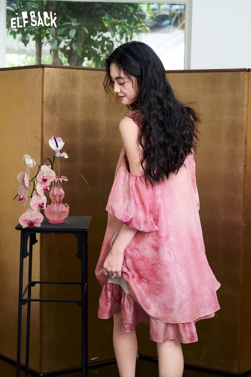 halter off the shoulder dress Tie-Dye Jacquard Midi – ELFSACK Size:Medium (On-hand) Twist Halter Floral Maxi Dress Womens Miss Circle Quimera Buy Gradient Shine Strap